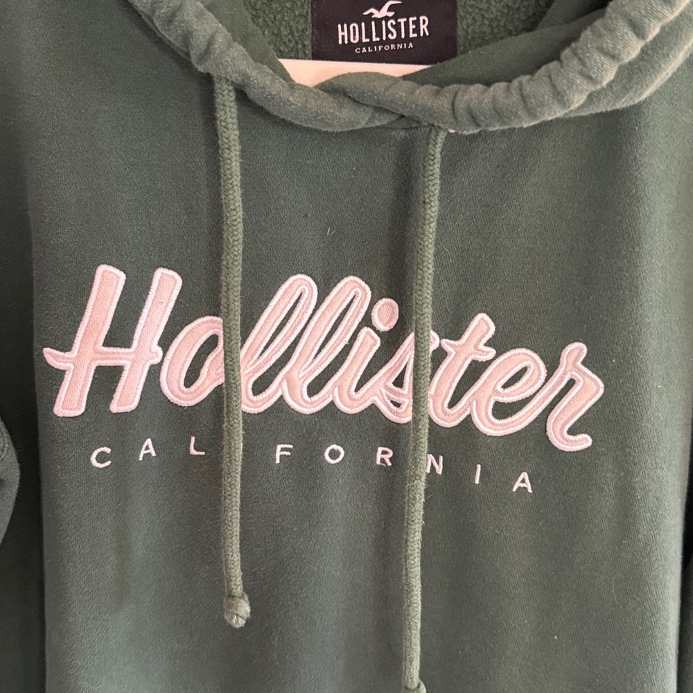 Hollister Men's Classic Logo Pocket Hoodie Sweatshirt - Green - Large - Picture 3 of 7